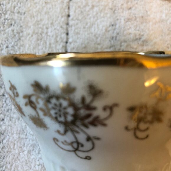 Vintage Gold & White Teacup & Saucer Set - Picture 8 of 10